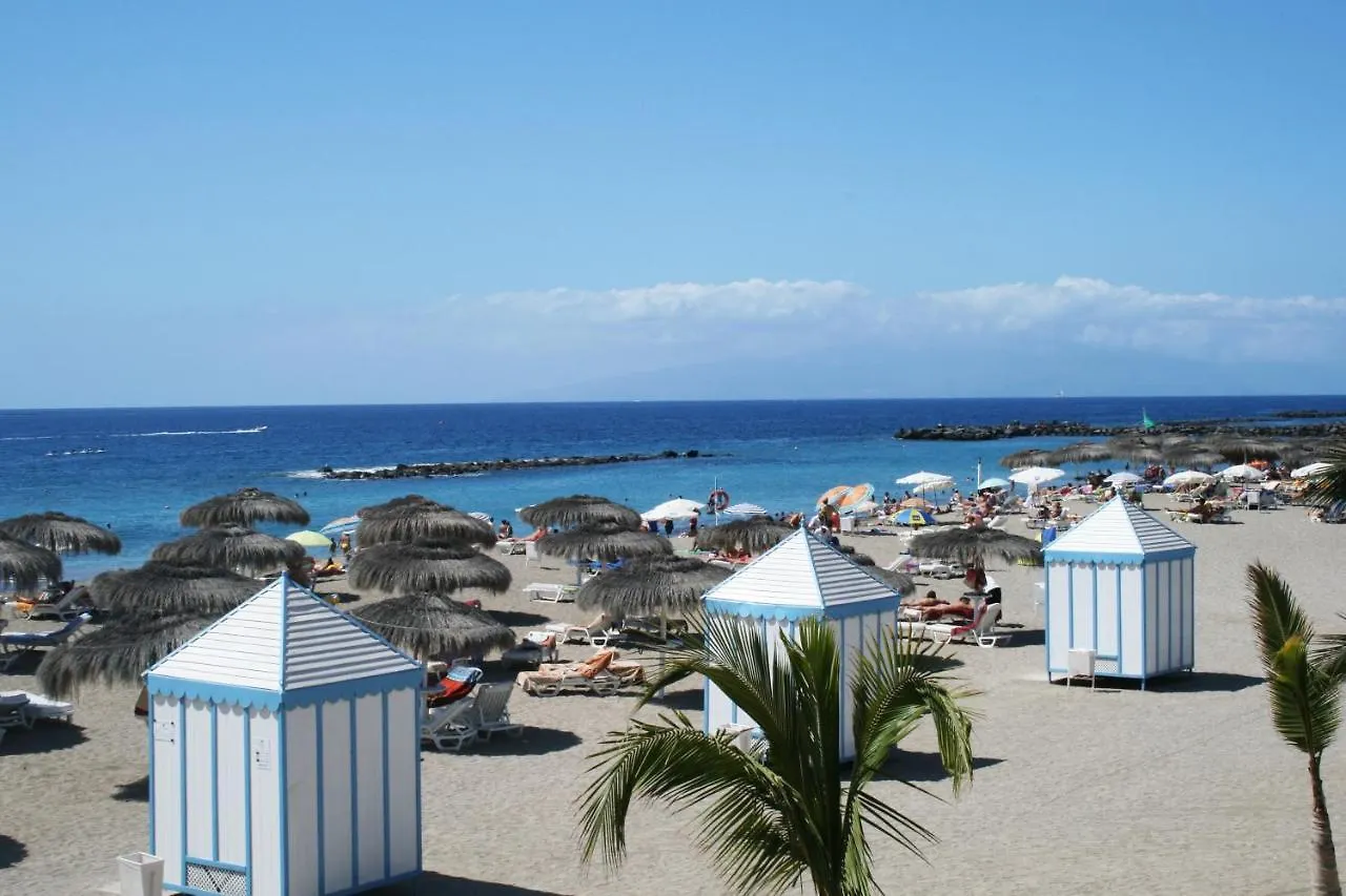 Greatly Located Apartment With Heated Pool, Los Cristianos Spain